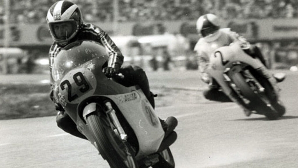 Jarno Saarinen (1945-1973): La historia de "El finlandés volador" 13 La imagen tiene un atributo ALT vacío; su nombre de archivo es jarno4-1024x576.jpg