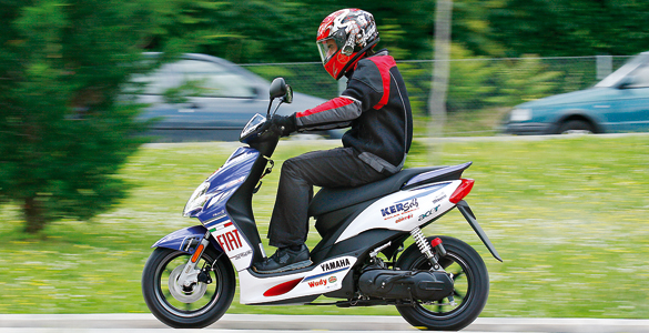 Yamaha Jog RR Réplica Lorenzo