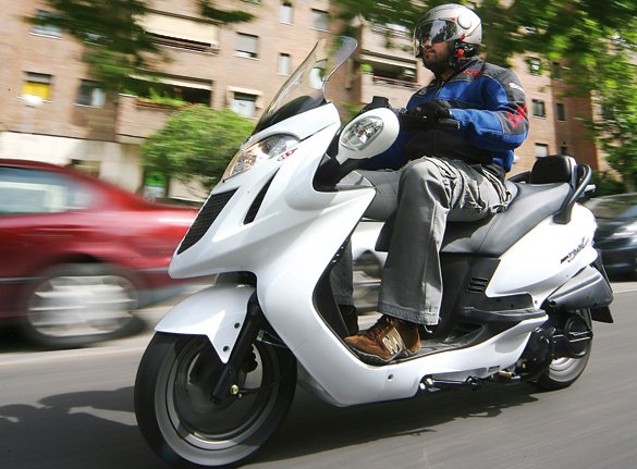 Kymco Grand Dink 125 Kymco Grand Dink 125