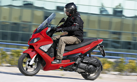 Gilera Nexus 125 i.e.