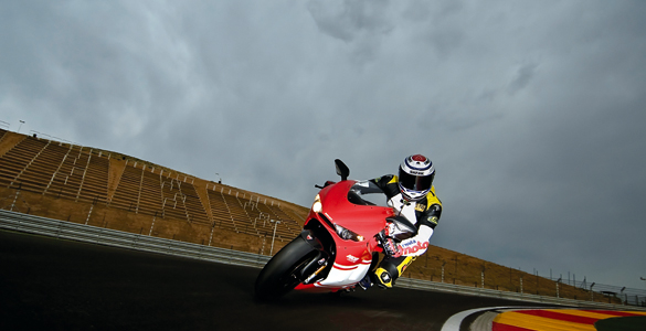 Ducati Desmosedici RR y 1198 S en Motorland Aragón Ducati Desmosedici RR y 1198 S en Motorland Aragón