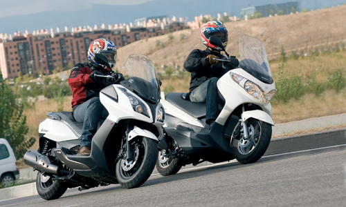 Kymco Super Dink vs. Burgman Kymco Super Dink vs. Burgman