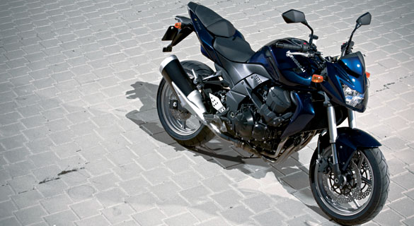 Z750 Azul