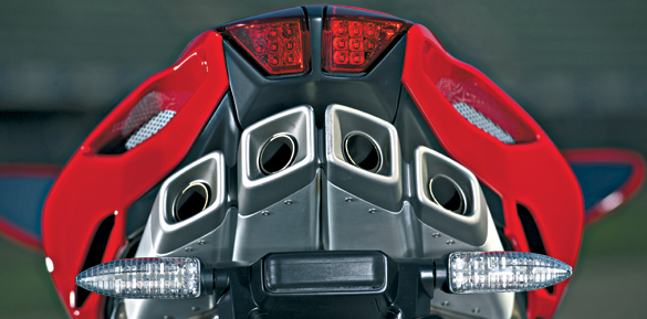 MV Agusta F4 1000 R (19.995-) MV Agusta F4 1000 R (19.995-)