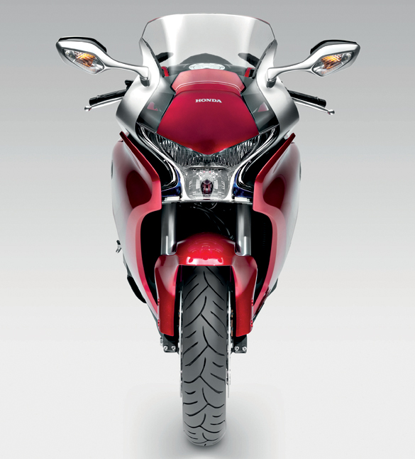 Honda VFR1200 F (15.999 -/n.d.)