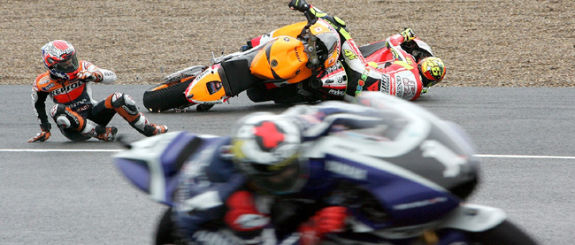 crash_stoner_rossi009_original crash_stoner_rossi009_original