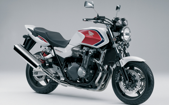 Honda CB1300/S ABS/S ABS Supertouring (11.450-/12.900-) Honda CB1300/S ABS/S ABS Supertouring (11.450-/12.900-)
