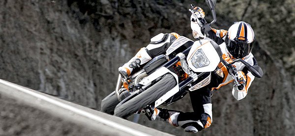 KTM_DUKE_690_2012_00001RET KTM_DUKE_690_2012_00001RET