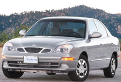 hyundai_elantra_rival_01 hyundai_elantra_rival_01