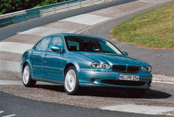Jaguar  X-type año 2004