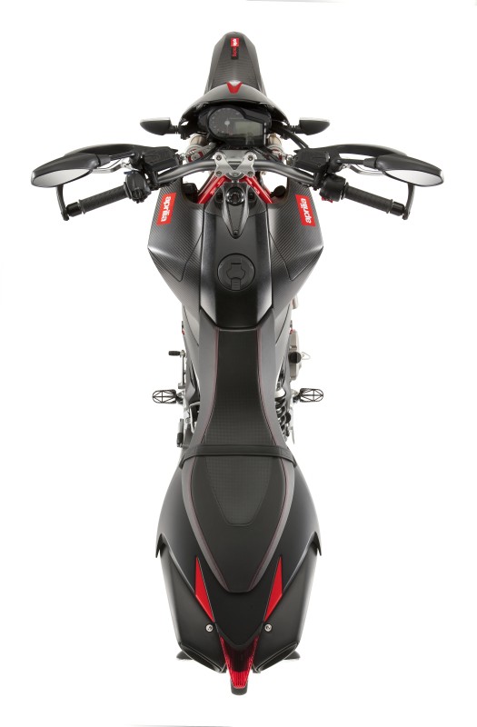 aprilia dorsoduro 750 factory 4