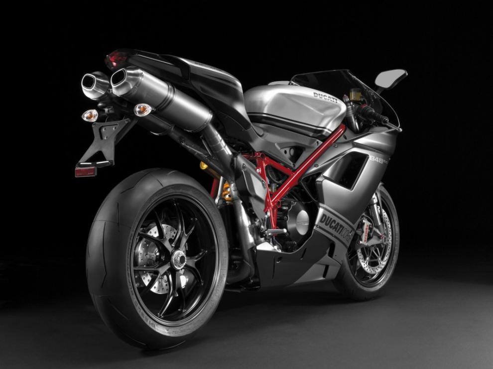 ducati 848 evo 02