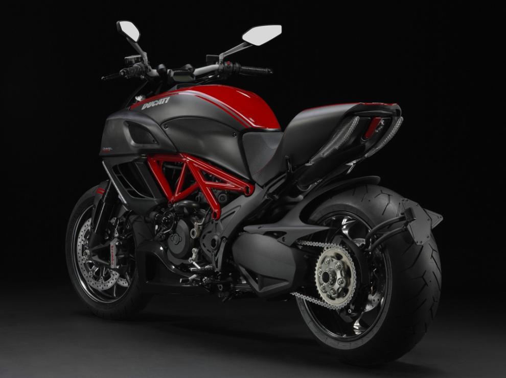 ducati diavel 04