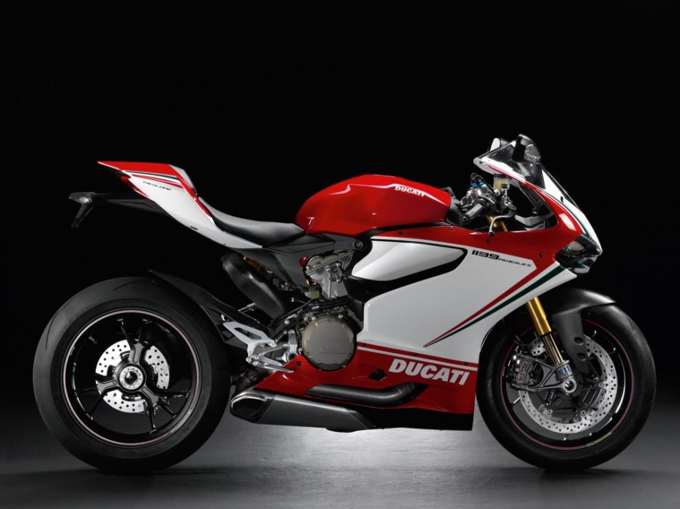 ducati panigale 04