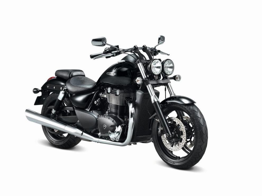 rivales triumph storm