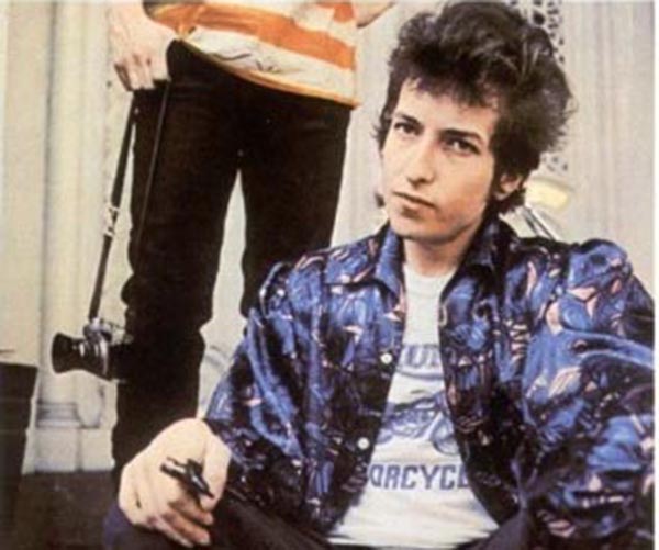 La historia de Triumph: la marca de motos retro por antonomasia 20 dylan
