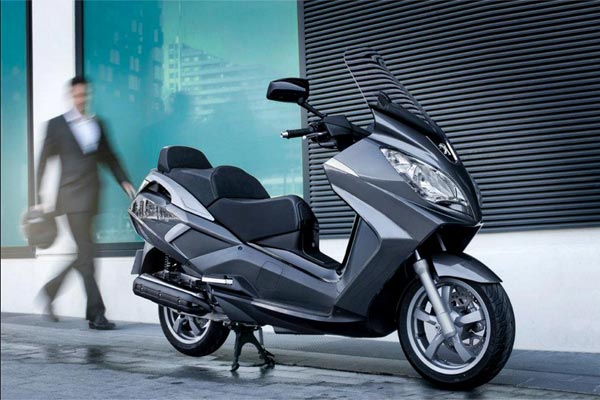 peugeot satelis 125 2013