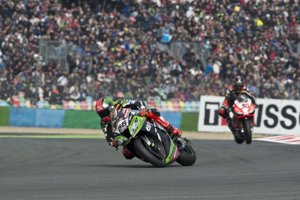 Tom Sykes más cerca de relevar a Max Biaggi 2 tom 02