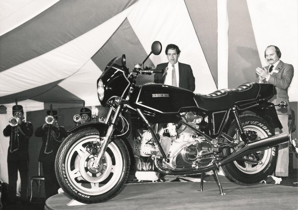 1980 launch with mike hailwood on right lord hesketh1