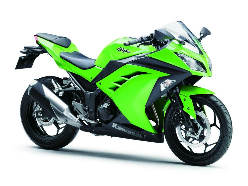 kawasaki ninja 300 2013 011