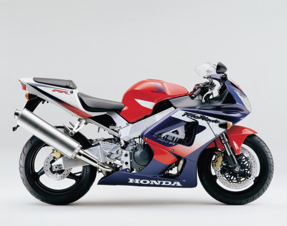 2000 cbr900rr fireblade 1