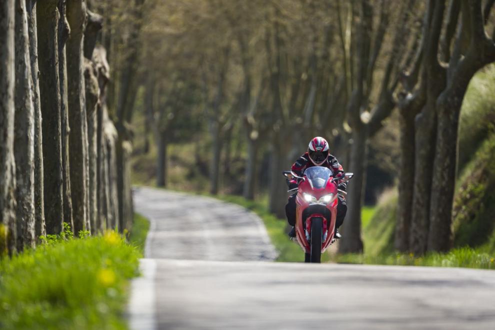 vfr800 cb650f 408