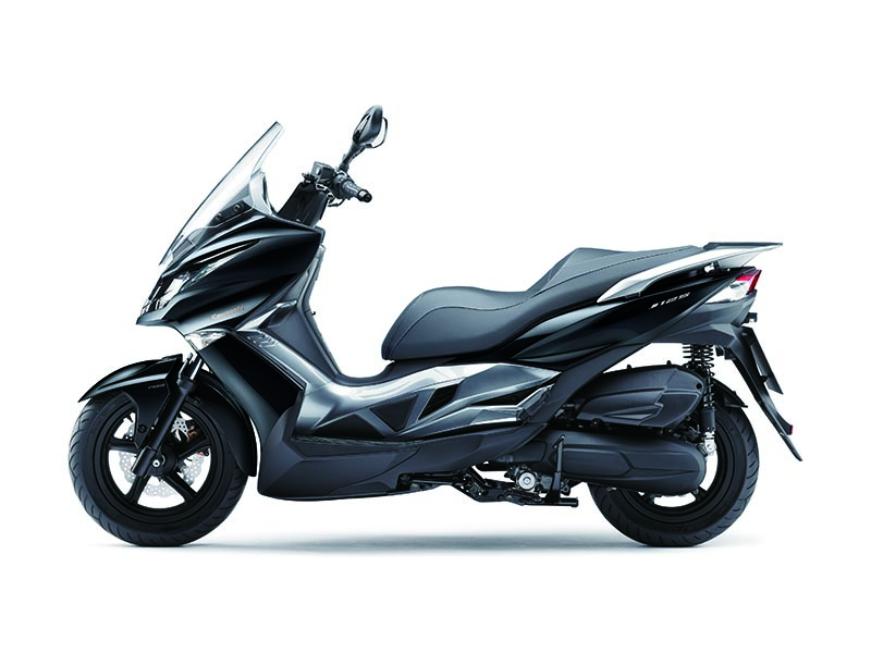 Los scooter 125 cc más rápidos del mercado 22 Kawasaki J125