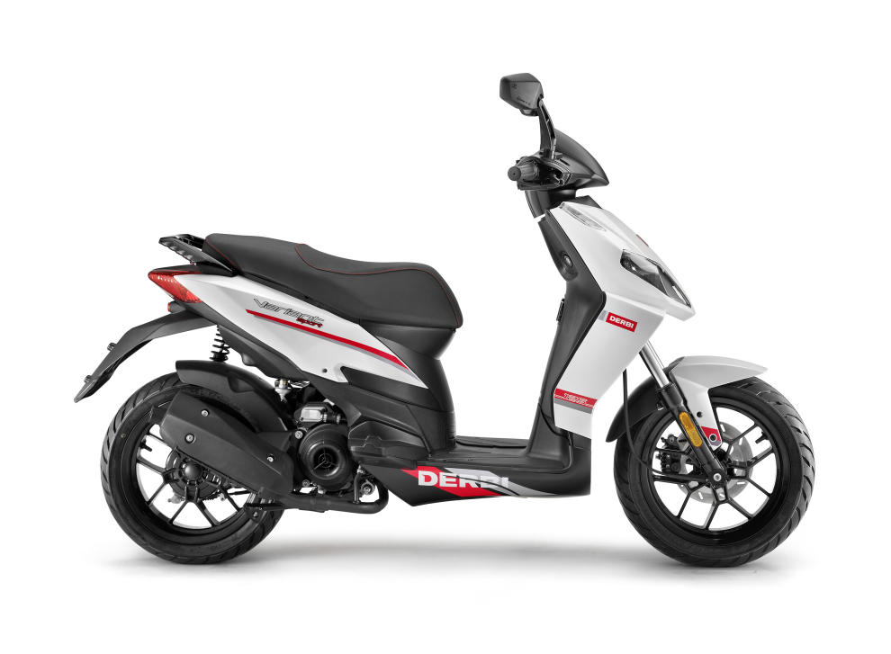 Hasta 2.800 € de rebaja en tu moto nueva 4 derbi variant sport