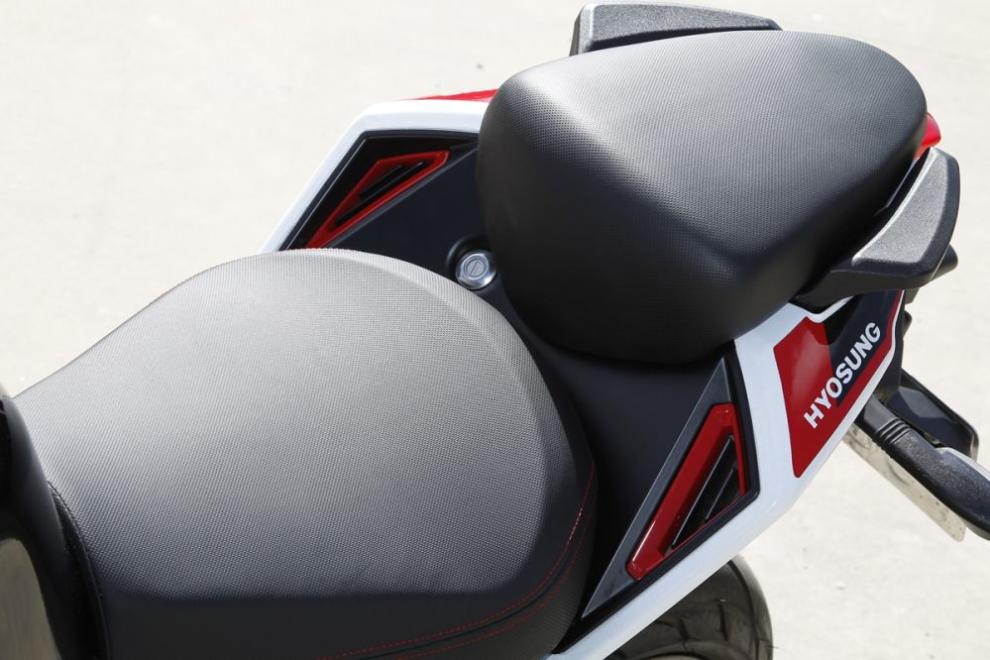Hyosung GD 250 R-EXIV
