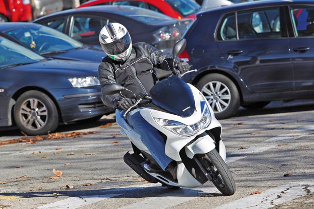 Scooter 125: Claves para elegir el modelo que mejor se adapta a tus necesidades 17 Cómo elegir el scooter 125 adecuado