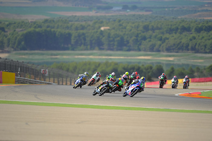 Fiesta de las motos con el Campeonato Nacional de Velocidad en Motorland