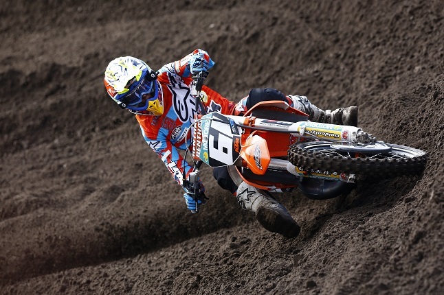 Jorge Prado firma hasta 2020 con KTM