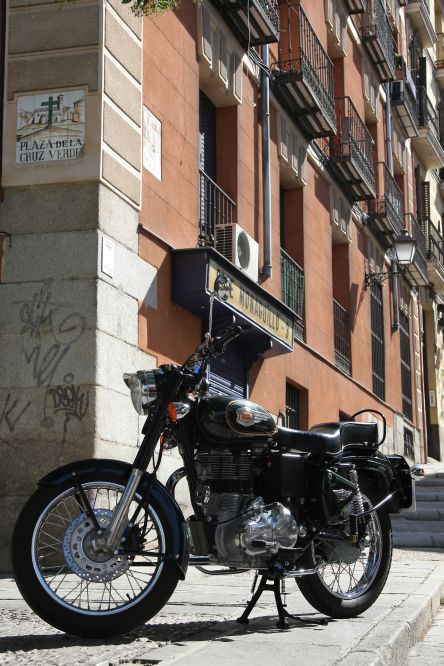 Royal Enfield Bullet: El lento fluir del tiempo