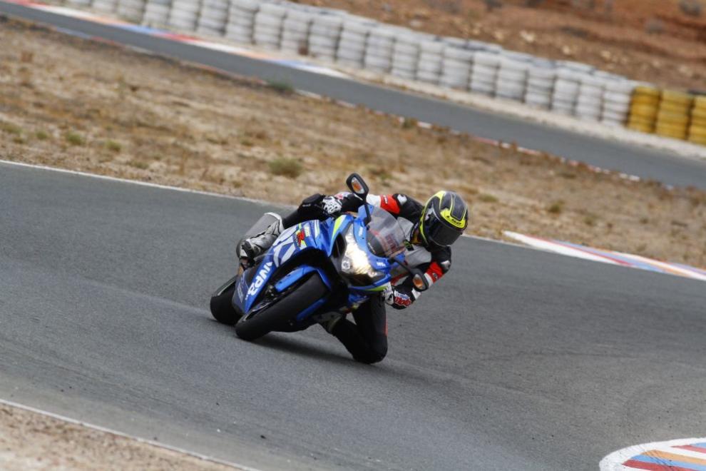 Prueba Suzuki GSX-R 1000 2015 en circuito