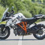 KTM 1290 SUPER DUKE GT 2016