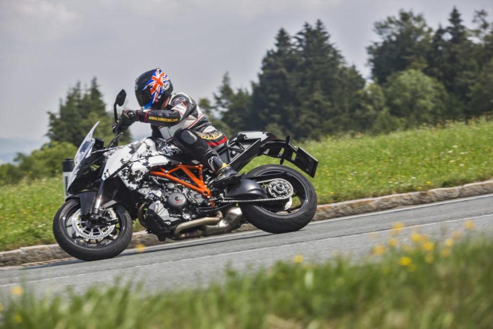 Prueba KTM 1290 SUPER DUKE GT 2016