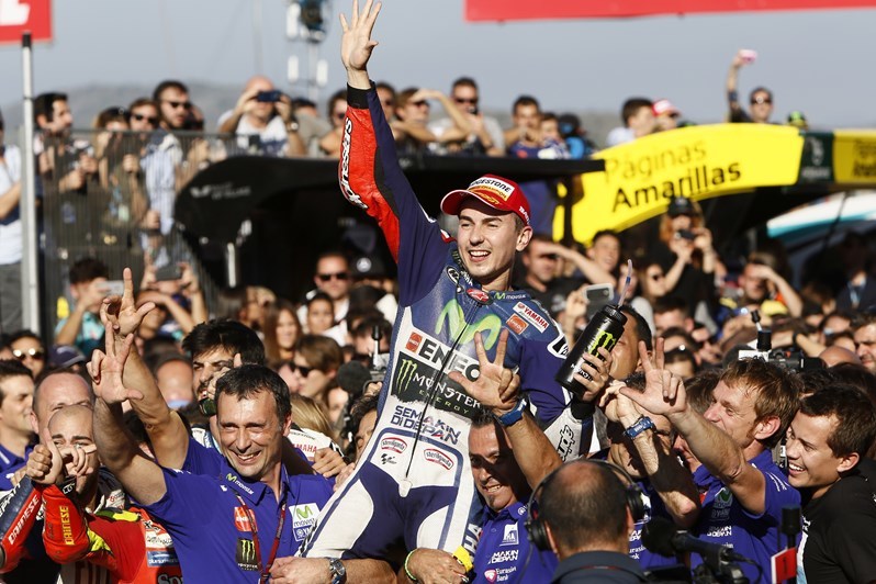 La Tertulia de Valencia: El título para Lorenzo, el mal perder para Rossi