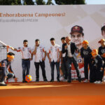 Los pilotos Repsol vuelven al cole