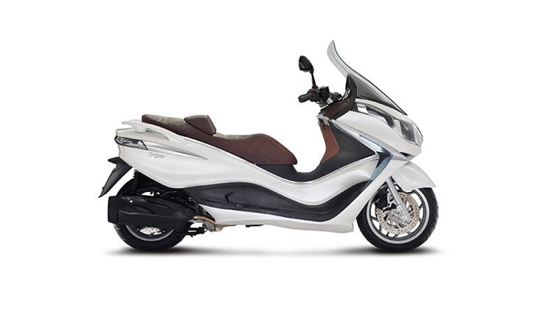 Descubre las ofertas de motos de fin de año 16