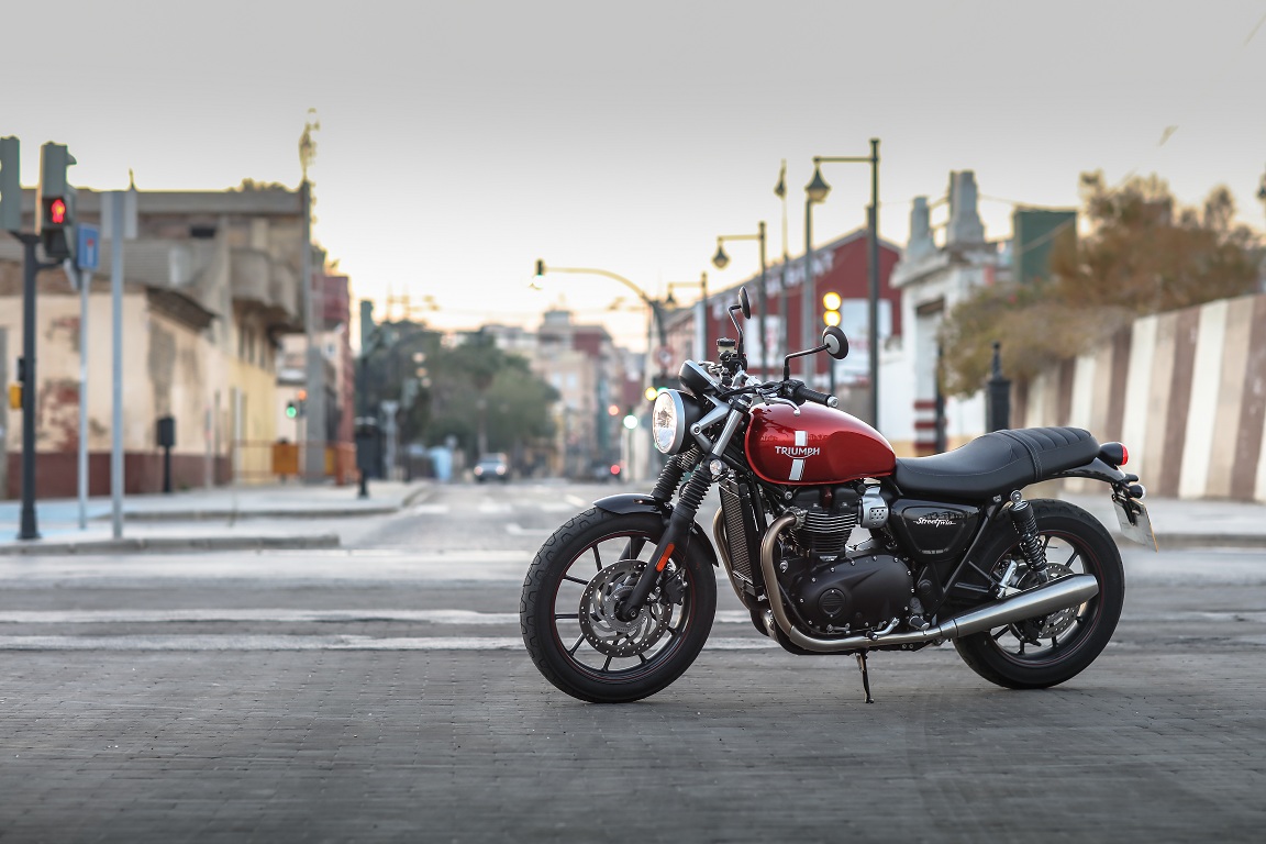 triumph street twin 2 2