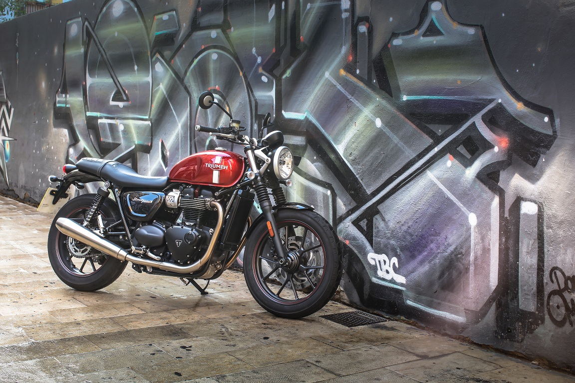 triumph street twin 2 3