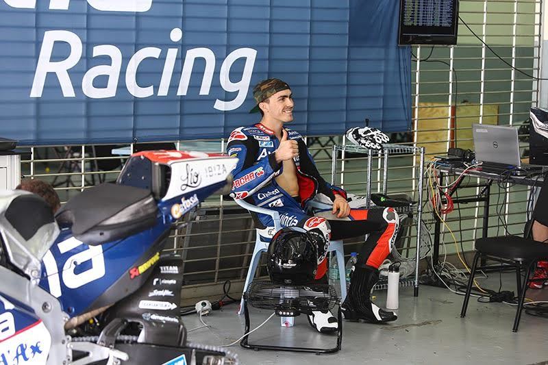 Petrucci: "Lorenzo vuela, pero Stoner también es muy rápido" 11 baz