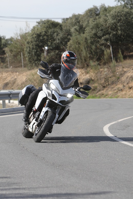 Prueba Ducati Multistrada 1200 S DVT: alfombra mágica 3 ducati multistrada 1200 s dvt 18