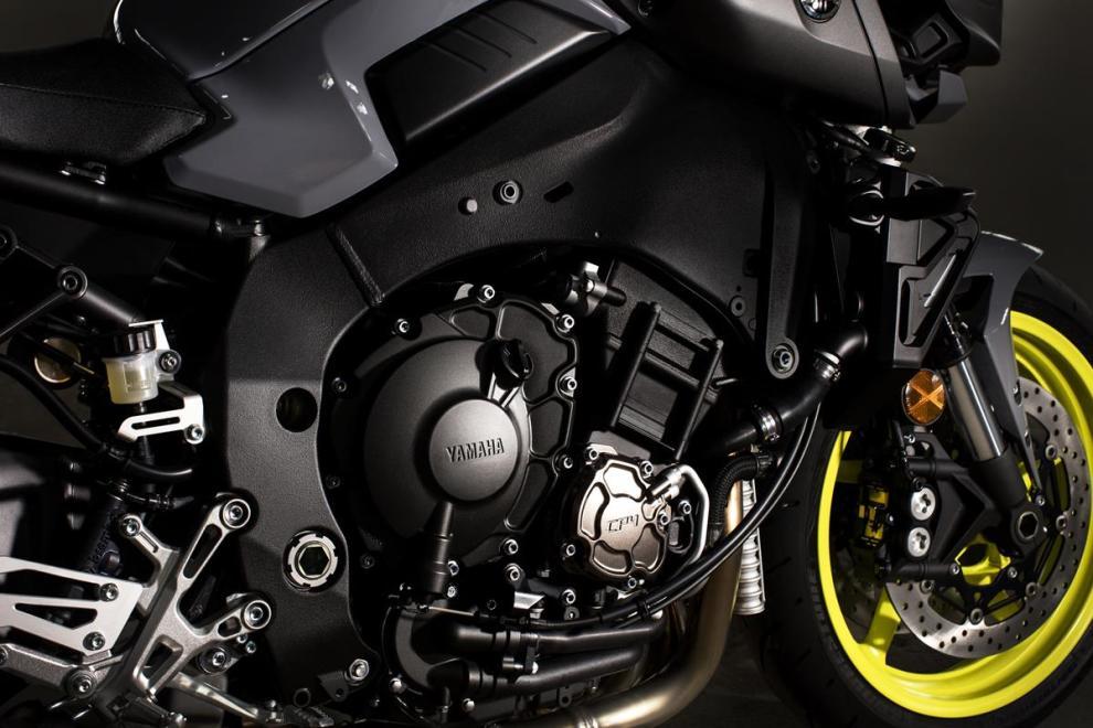 precio y prestaciones Yamaha MT-10