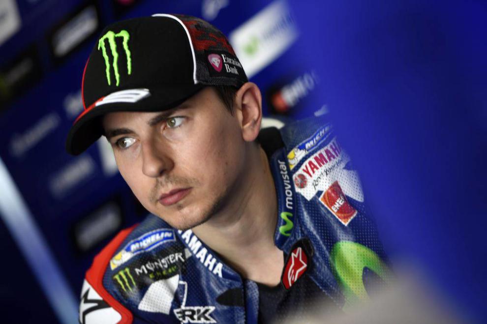 Lorenzo: "Empezar de esta forma en una pista que me es problemática me da una gran satisfacción" 8 yamaha test sepang