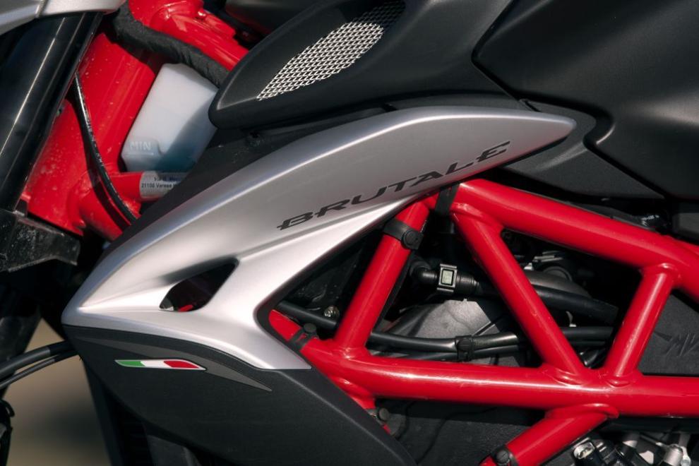 MV Agusta Brutale 800