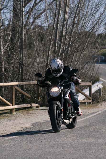 MV Agusta Brutale 800