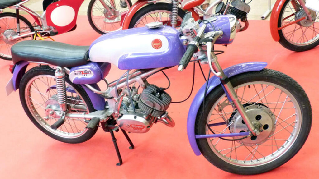 Motos míticas de los 70: el sueño juvenil de los 'baby boomers' 16 Derbi Gran Sport