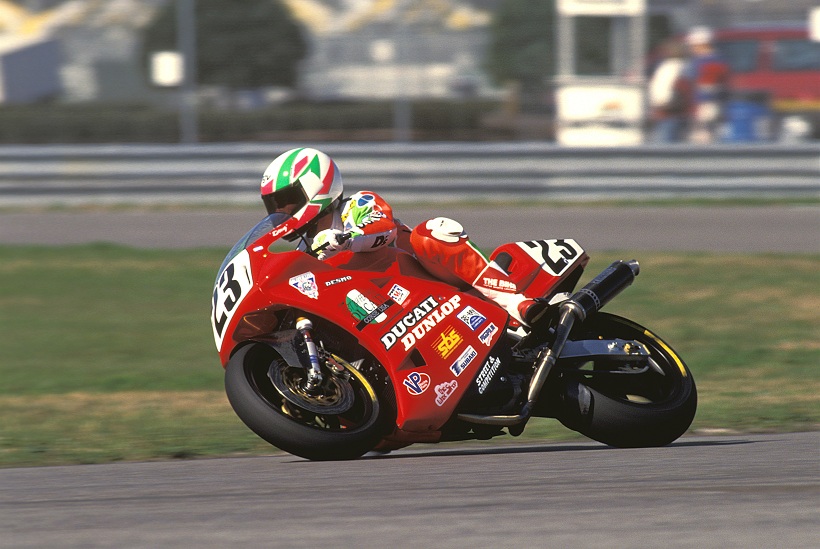 historia de las ducati desmoquattro 3