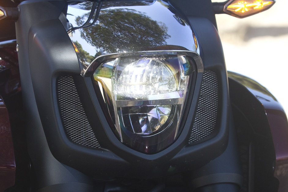 Faro de la  Honda Gold Wing